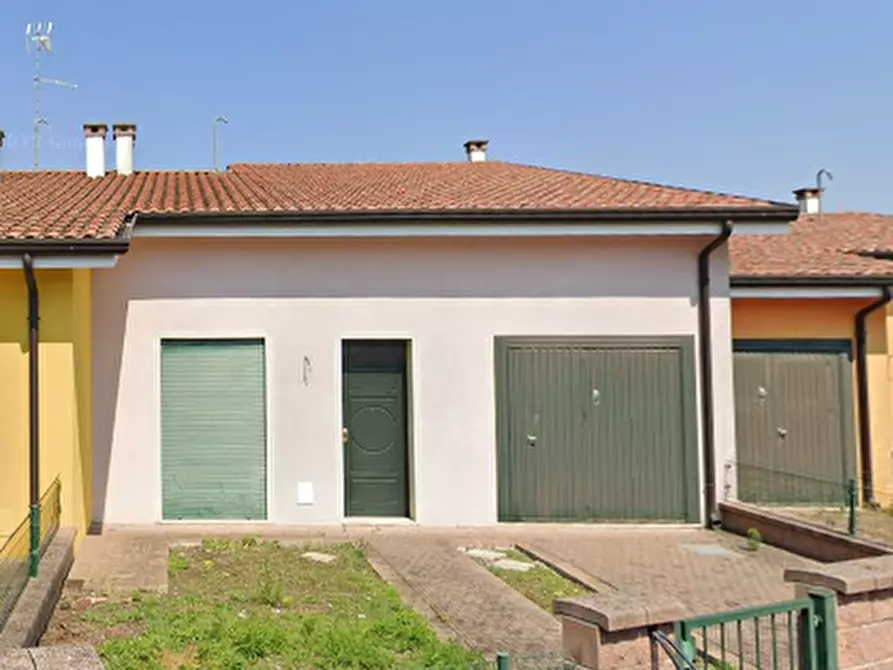 casa indipendente in vendita a Canda