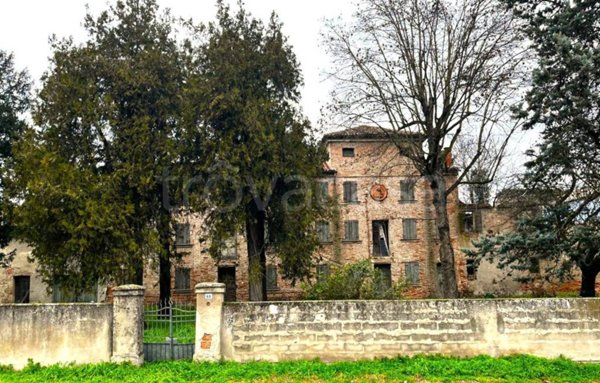 casa indipendente in vendita a Canda