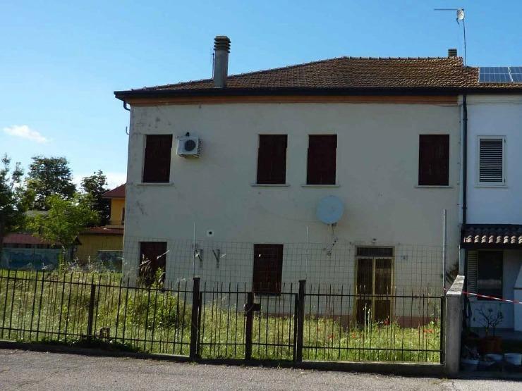 casa indipendente in vendita a Castelguglielmo