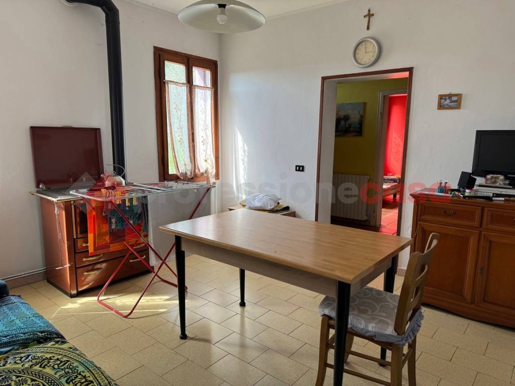 casa indipendente in vendita a Castelguglielmo