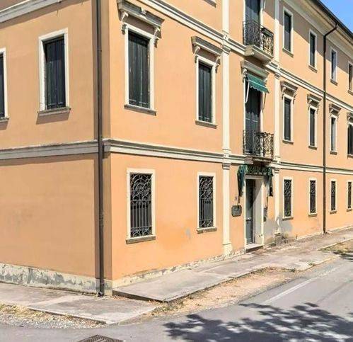 appartamento in vendita a Castelguglielmo