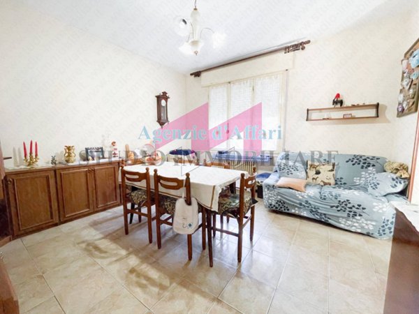 casa indipendente in vendita a Castelmassa