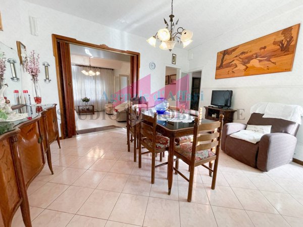 casa indipendente in vendita a Castelmassa