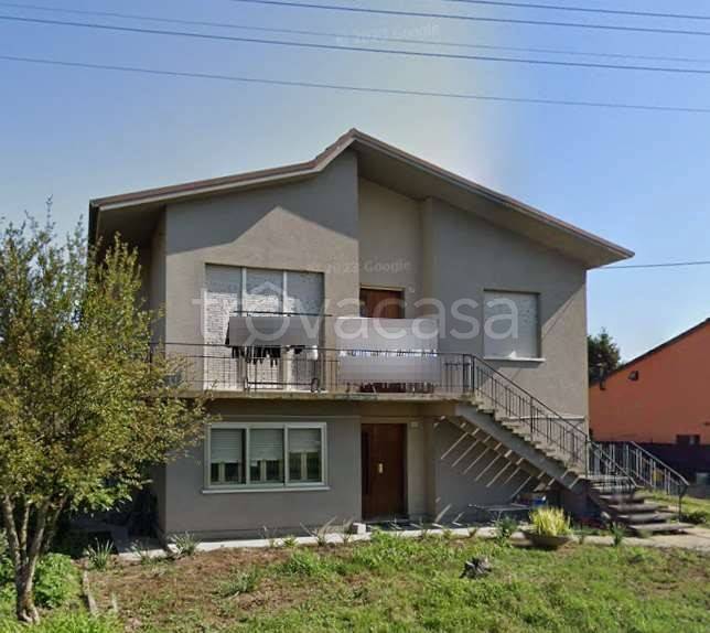 casa indipendente in vendita a Castelmassa