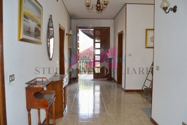 casa indipendente in vendita a Castelnovo Bariano