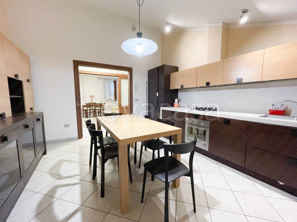 casa indipendente in vendita a Castelnovo Bariano