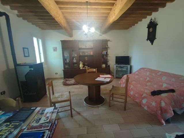 casa indipendente in vendita a Castelnovo Bariano