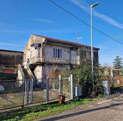 casa indipendente in vendita a Ceneselli