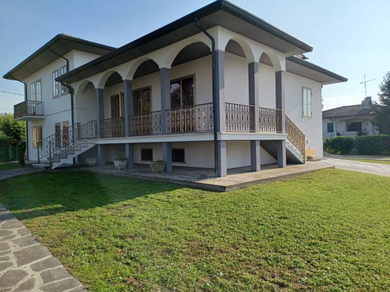 casa indipendente in vendita a Ceneselli