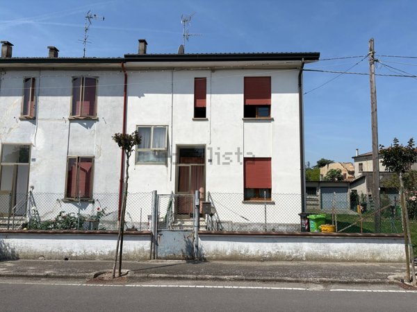 casa indipendente in vendita a Ceneselli