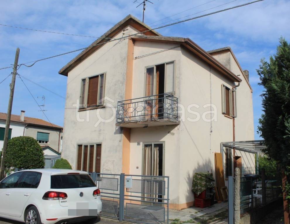 casa indipendente in vendita a Ceneselli