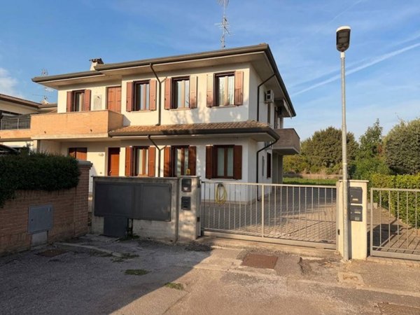 appartamento in vendita a Ceneselli