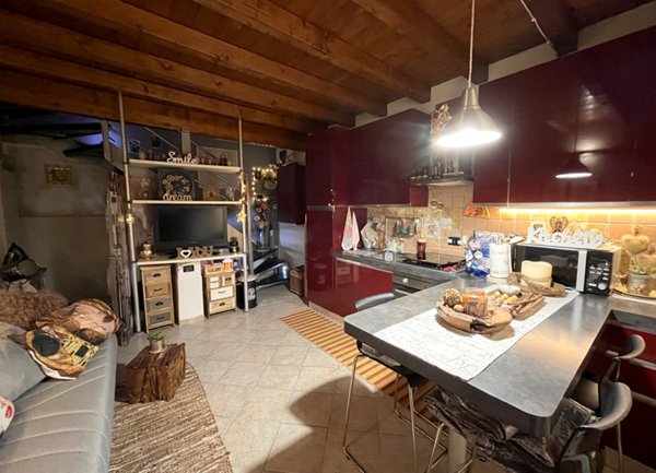 casa semindipendente in vendita a Ceregnano