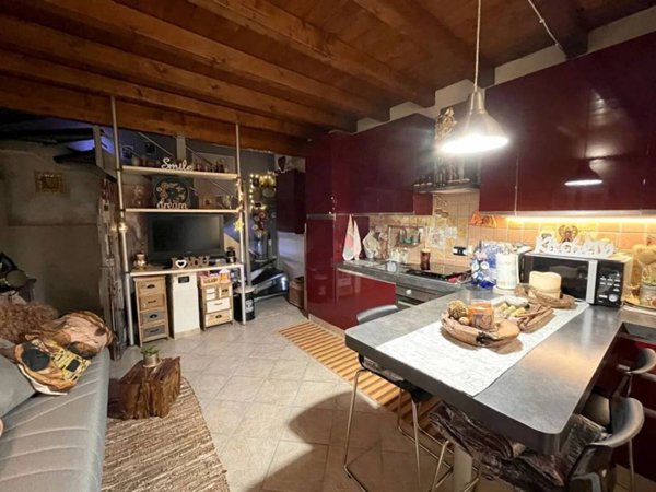 casa semindipendente in vendita a Ceregnano
