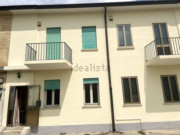 casa indipendente in vendita a Ceregnano