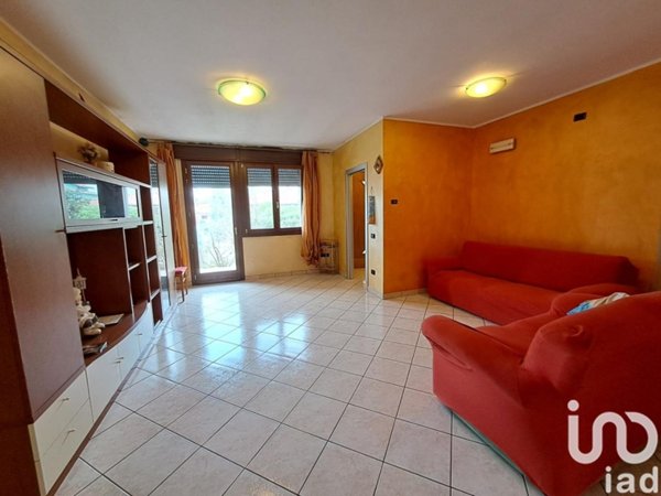 casa indipendente in vendita a Ceregnano
