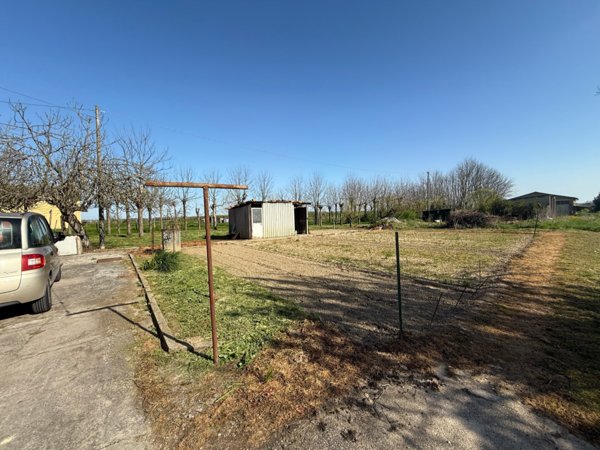 casa indipendente in vendita a Ceregnano