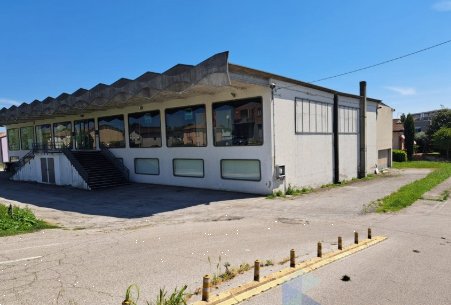negozio in vendita a Ceregnano
