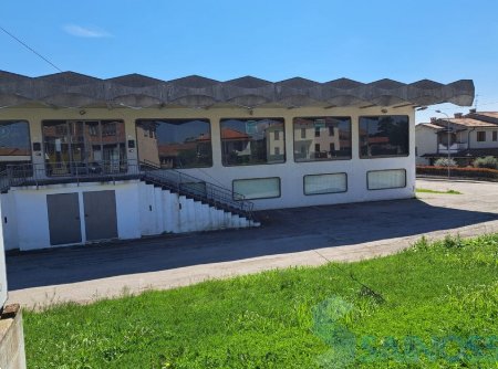 negozio in vendita a Ceregnano