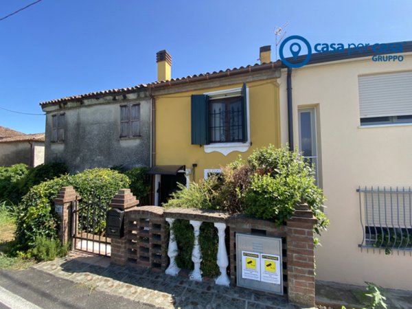 casa indipendente in vendita a Ceregnano