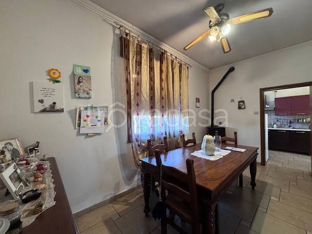 casa indipendente in vendita a Ceregnano