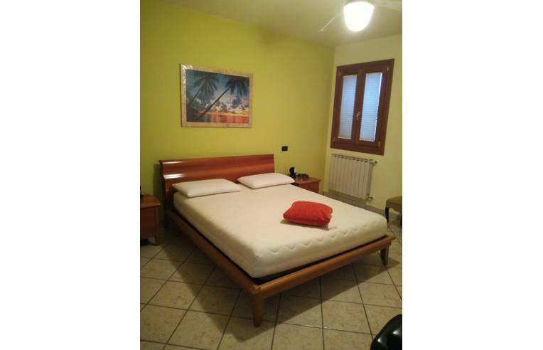 casa indipendente in vendita a Ceregnano