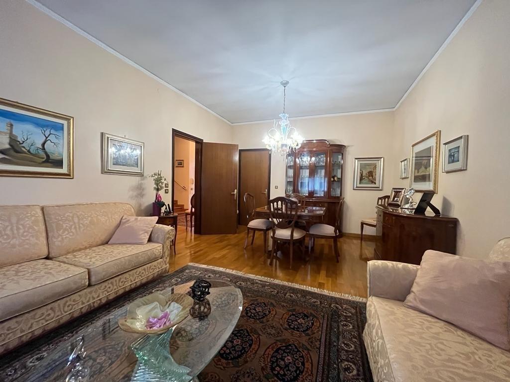 casa indipendente in vendita a Ceregnano