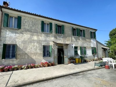 casa indipendente in vendita a Ceregnano