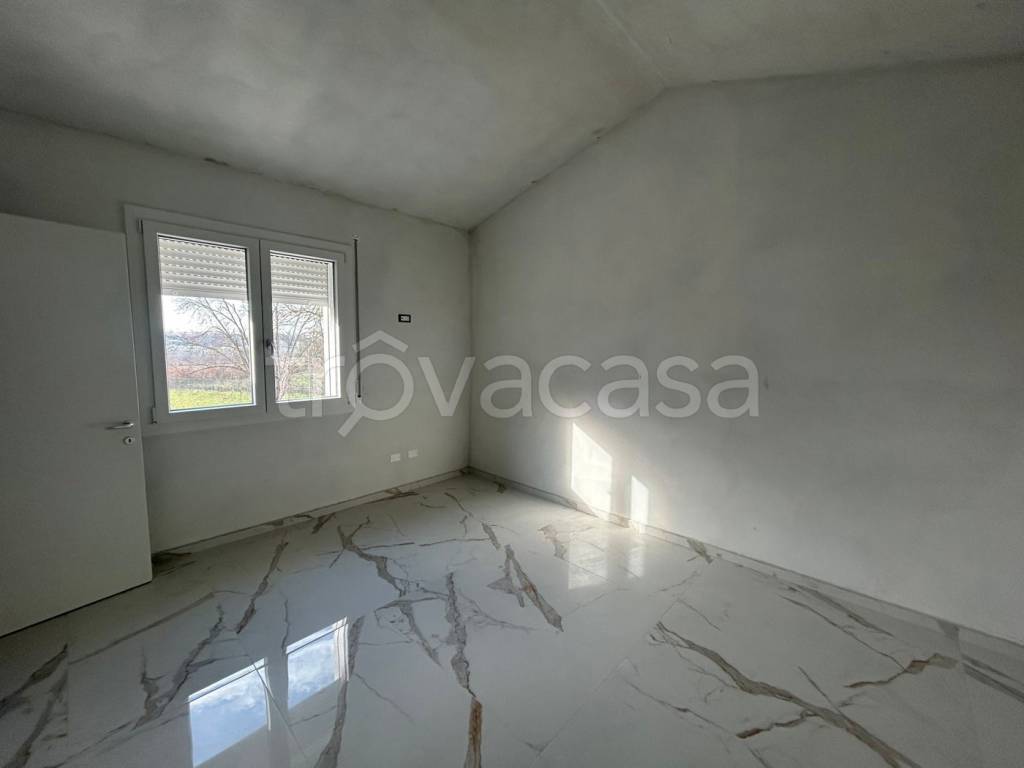 appartamento in vendita a Ceregnano