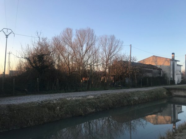 casale in vendita a Ceregnano