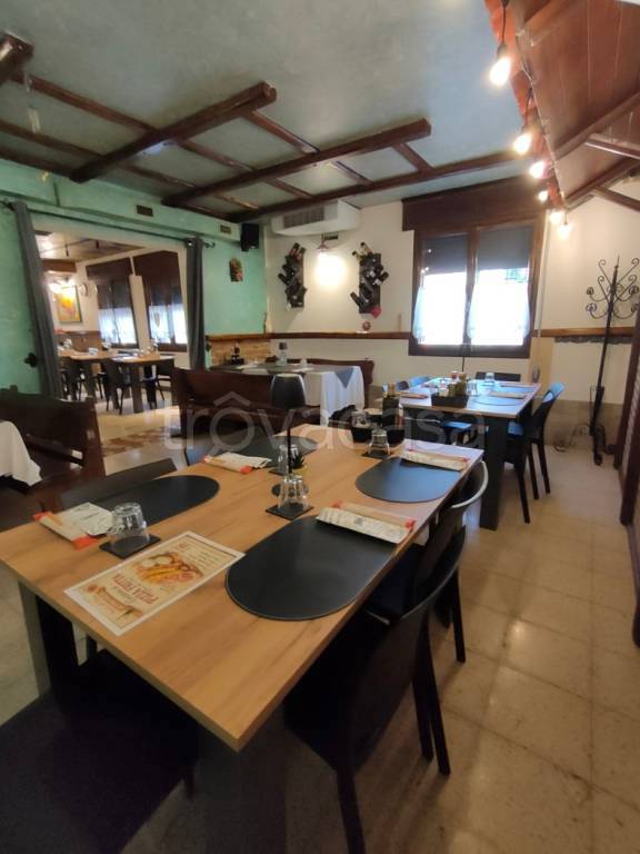 negozio in vendita a Ceregnano