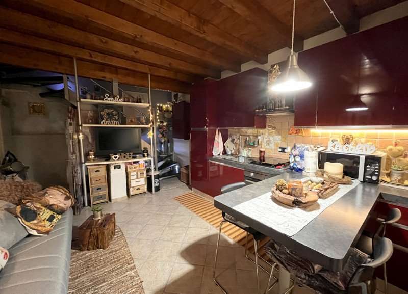 casa semindipendente in vendita a Ceregnano