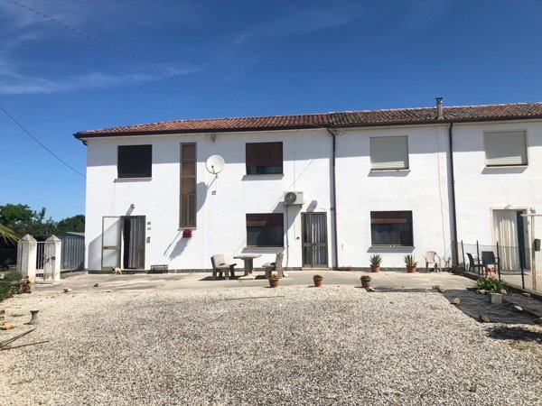 casa indipendente in vendita a Corbola