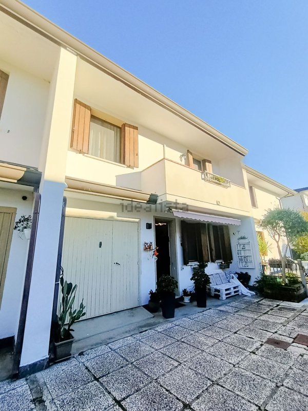 casa indipendente in vendita a Corbola