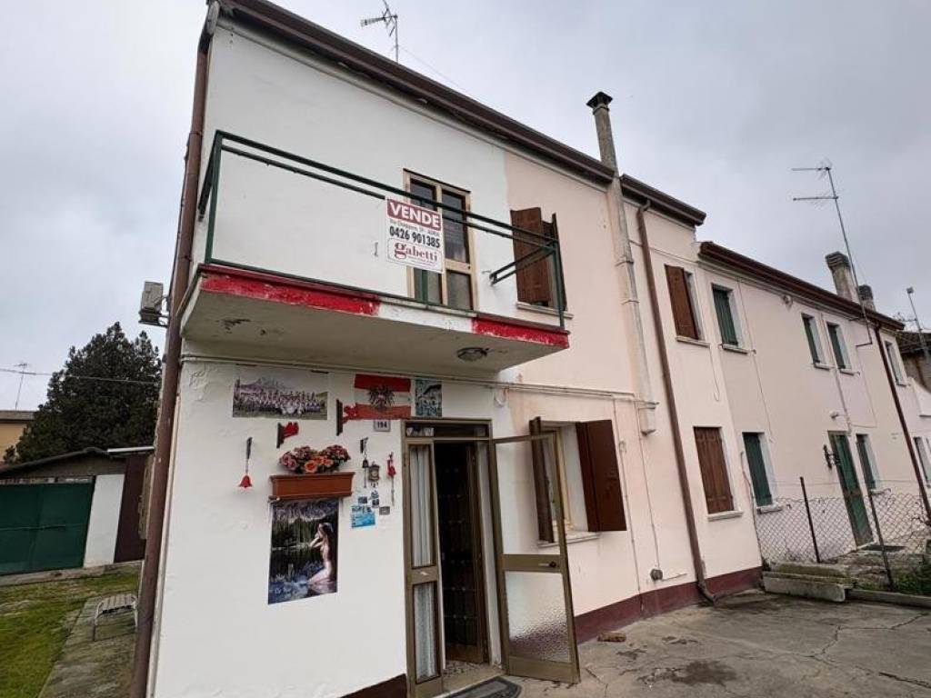 casa indipendente in vendita a Corbola