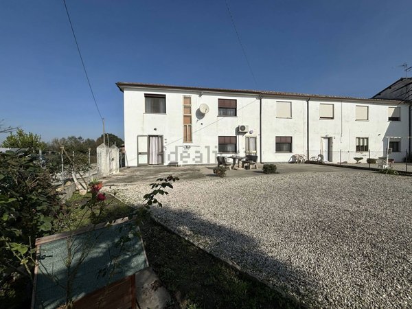 casa semindipendente in vendita a Corbola