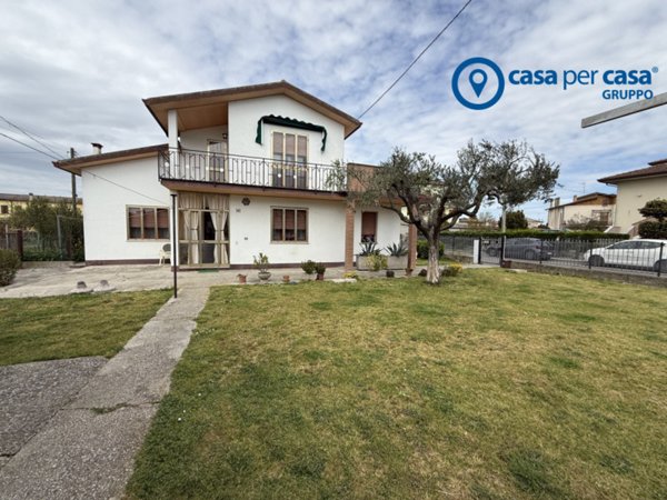 casa indipendente in vendita a Corbola