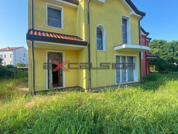 casa indipendente in vendita a Corbola