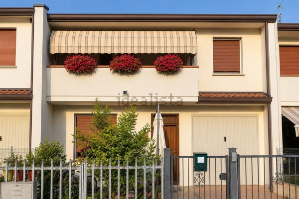 casa indipendente in vendita a Corbola