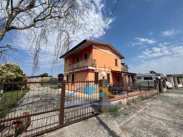 casa indipendente in vendita a Corbola
