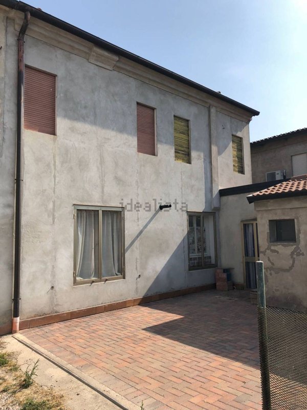 casa indipendente in vendita a Costa di Rovigo