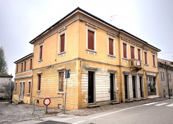 appartamento in vendita a Costa di Rovigo