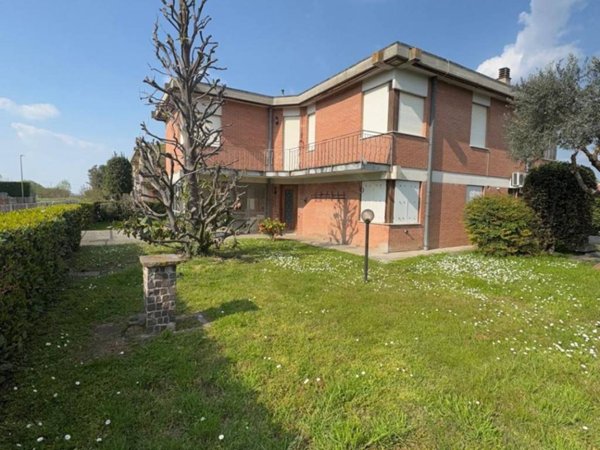 casa indipendente in vendita a Costa di Rovigo