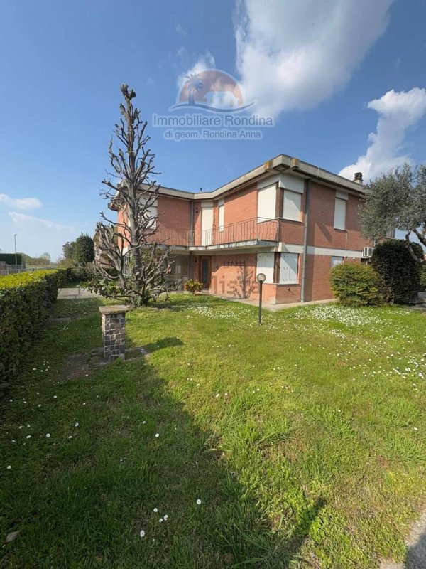 casa indipendente in vendita a Costa di Rovigo