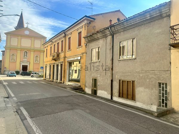 casa indipendente in vendita a Costa di Rovigo