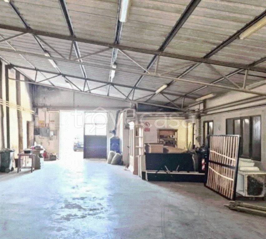 negozio in vendita a Costa di Rovigo