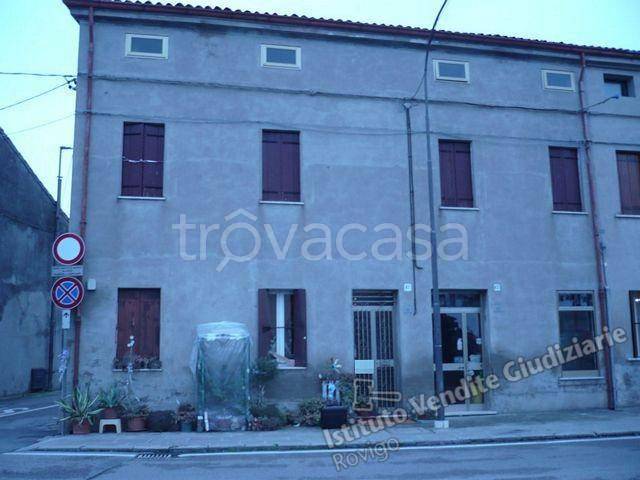 casa indipendente in vendita a Costa di Rovigo