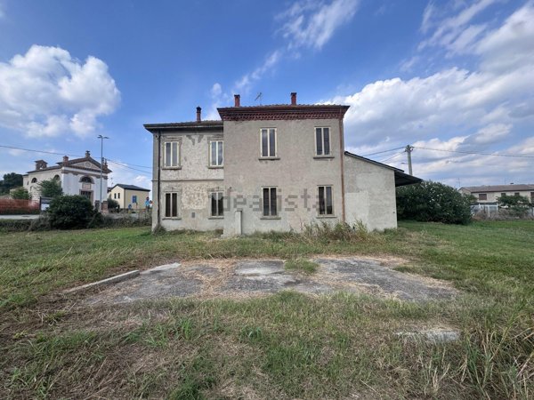casa indipendente in vendita a Costa di Rovigo