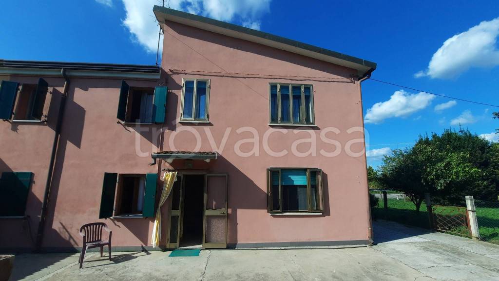 casa indipendente in vendita a Crespino in zona San Cassiano