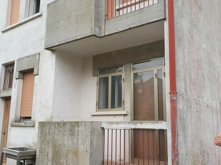 casa indipendente in vendita a Crespino